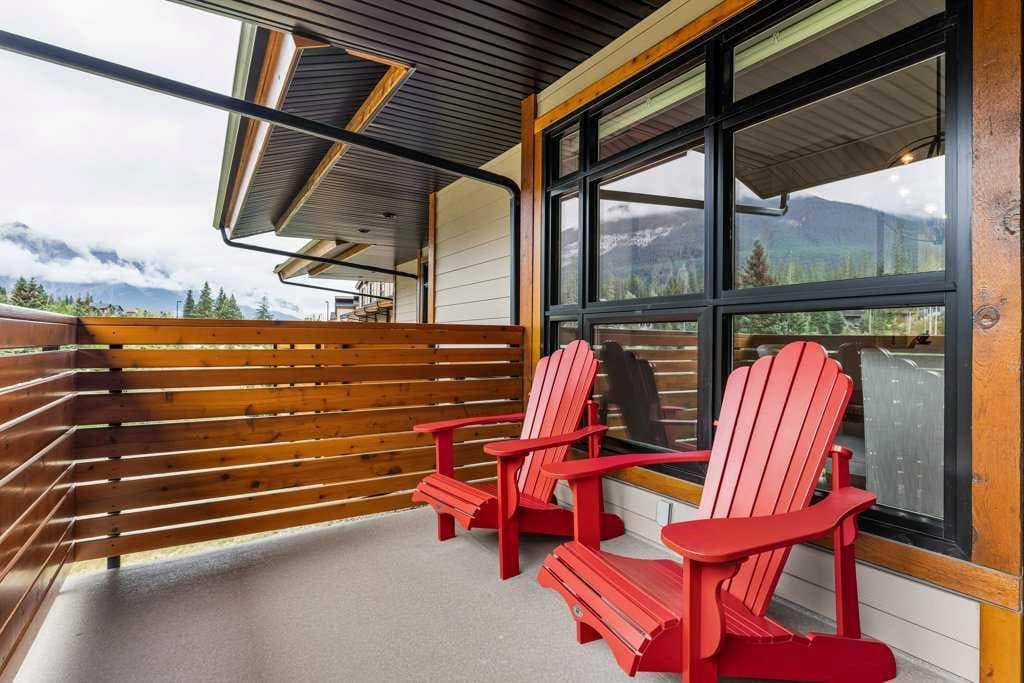 418 Riva Heights 