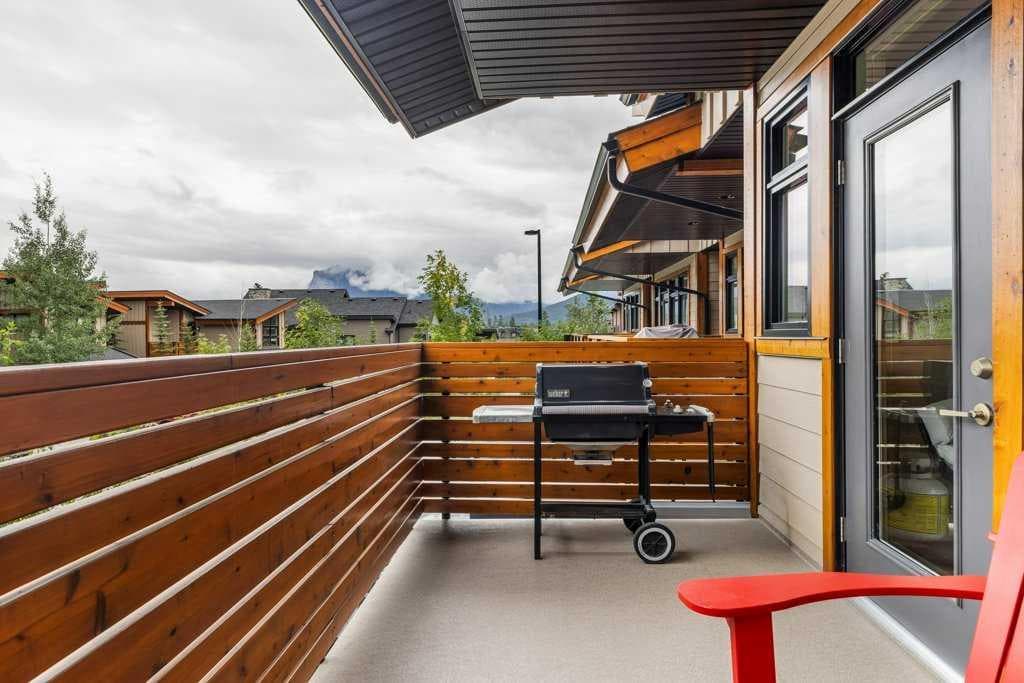 418 Riva Heights 