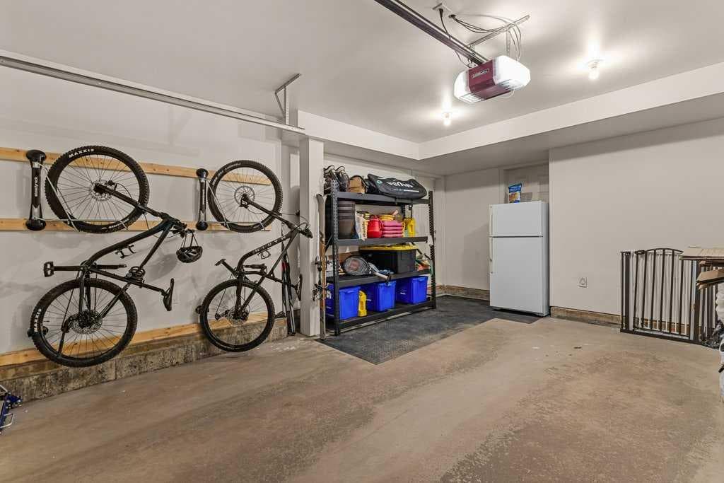 418 Riva Heights 