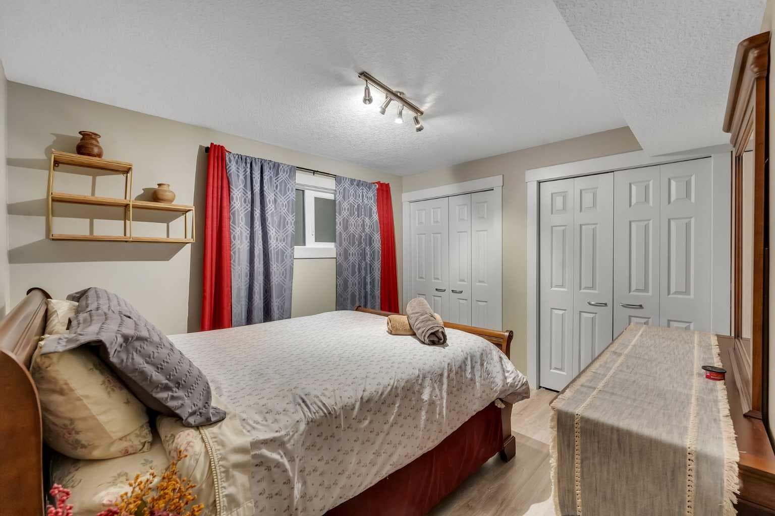 760 West Chestermere Drive 