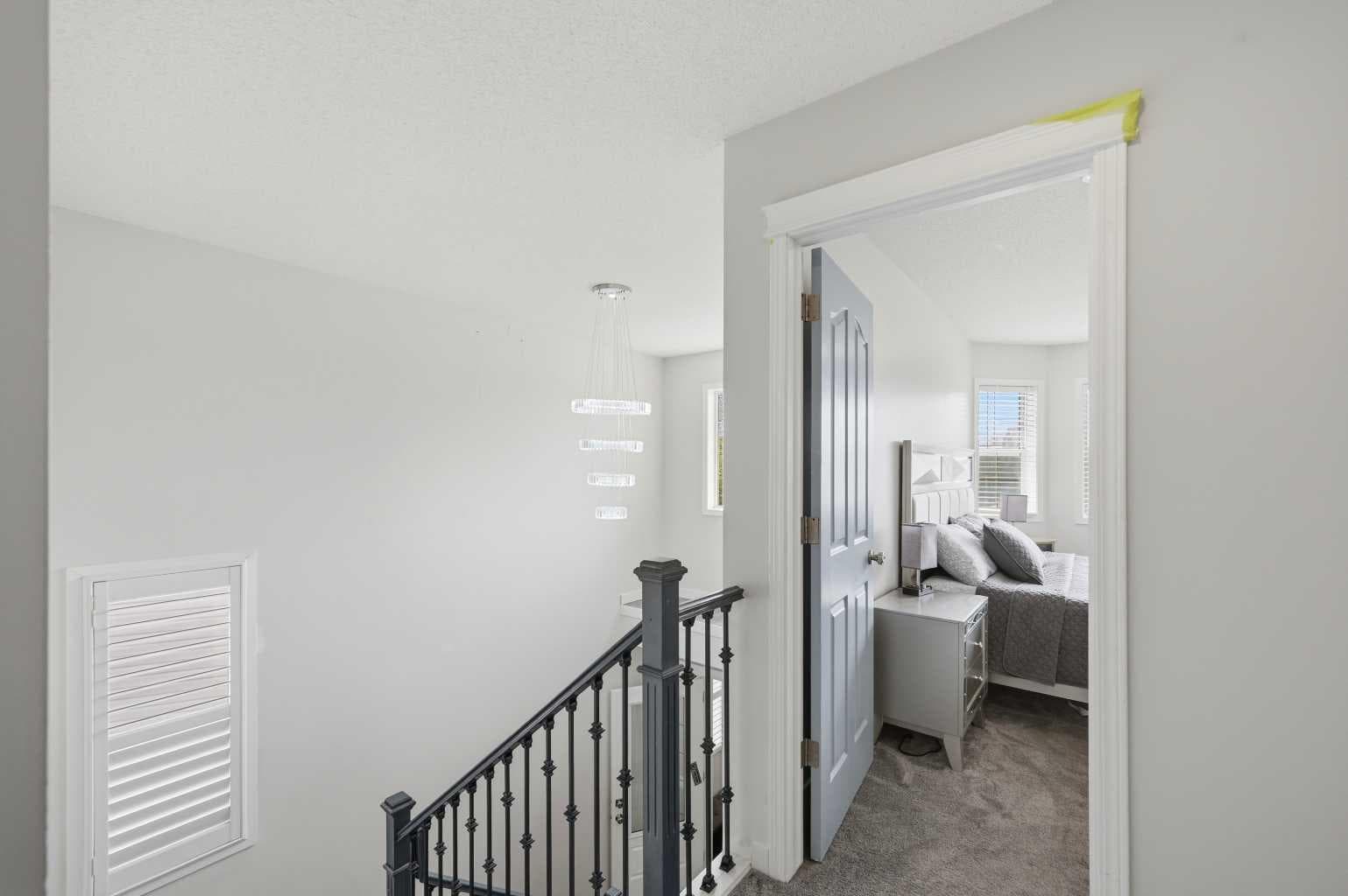 46 Citadel Meadow Crescent NW