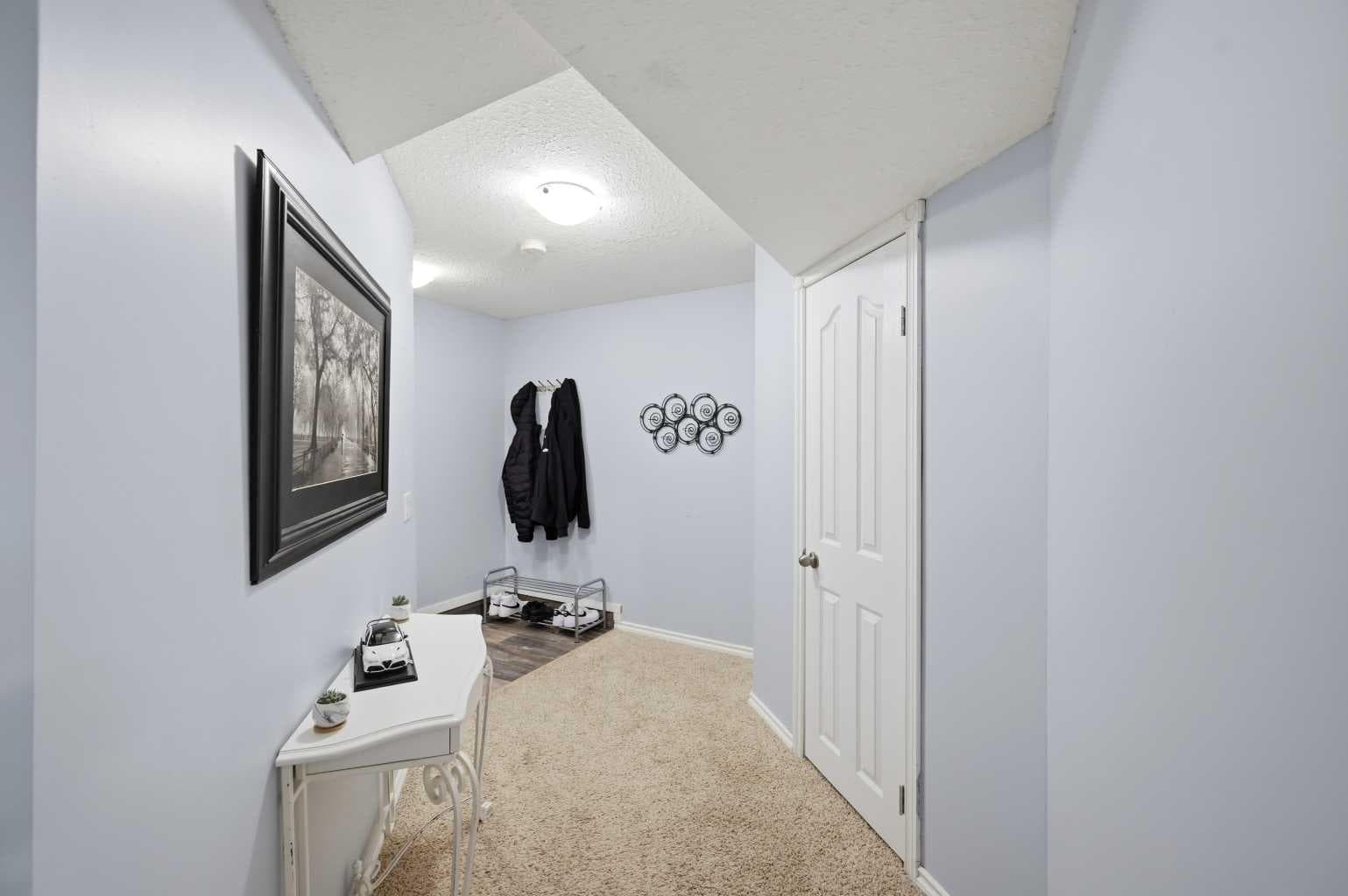 46 Citadel Meadow Crescent NW