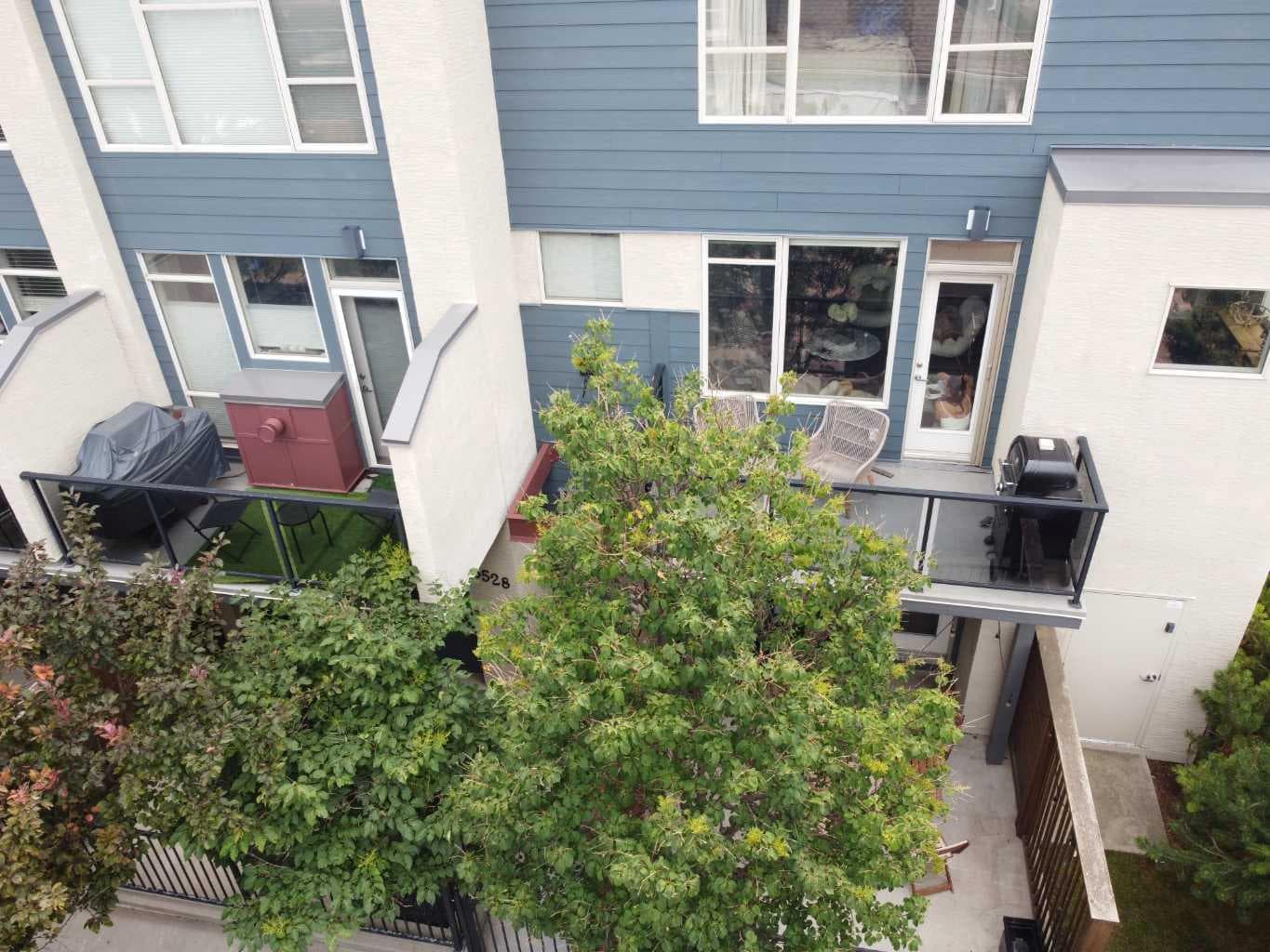 3532 21 Street SW