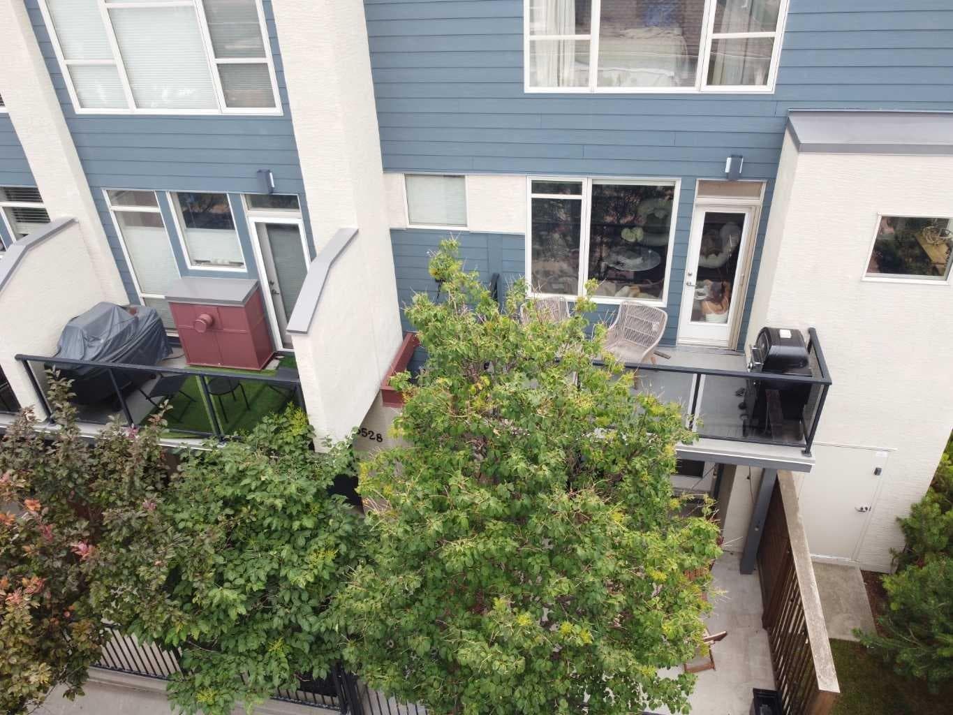 3532 21 Street SW