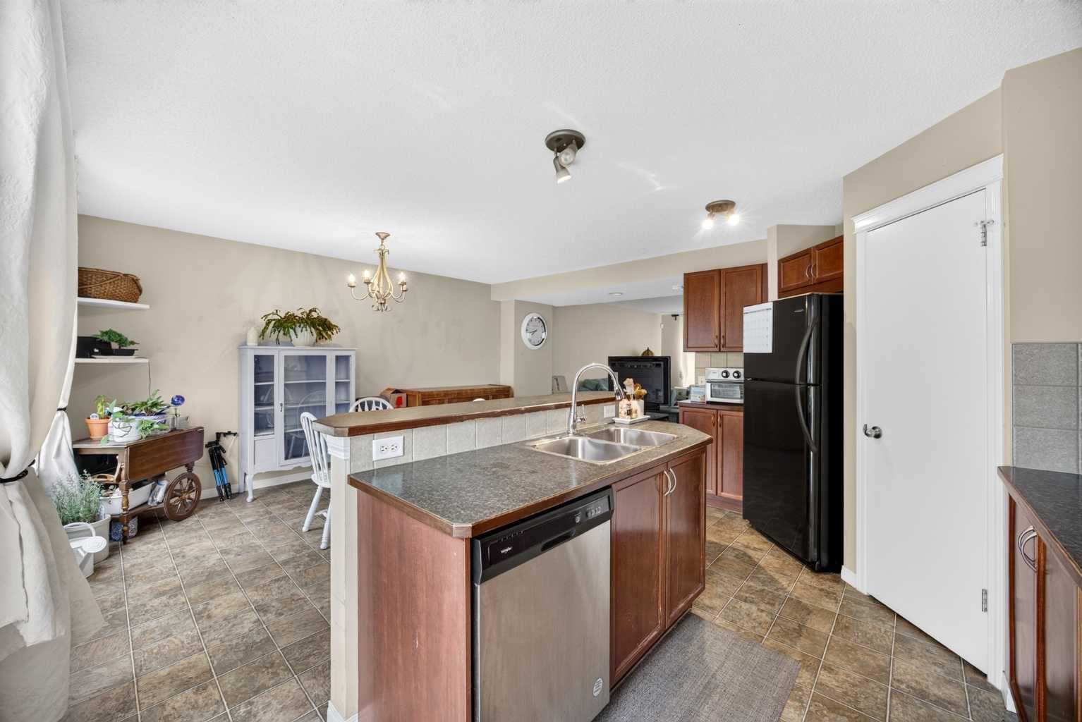 437 Tuscany Drive NW