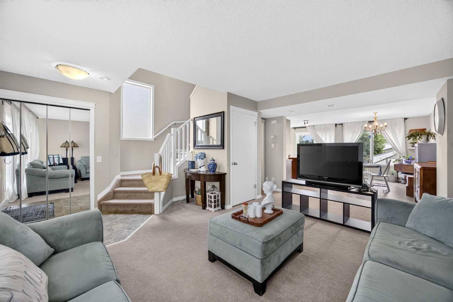 437 Tuscany Drive NW
