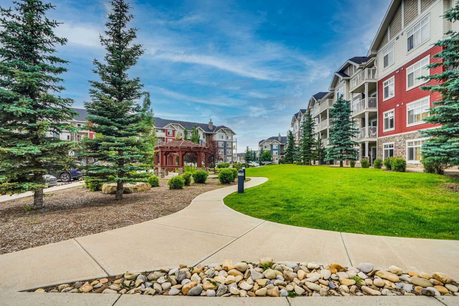 2201, 155 Skyview Ranch Way NE