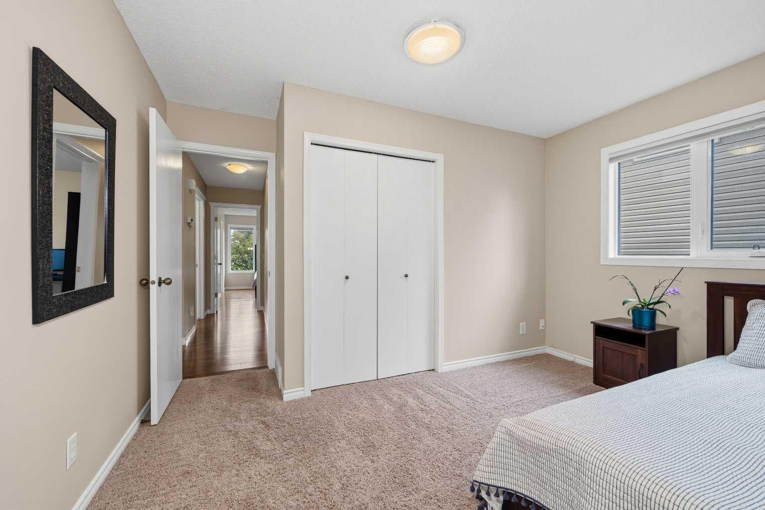 36 Shannon Circle SW