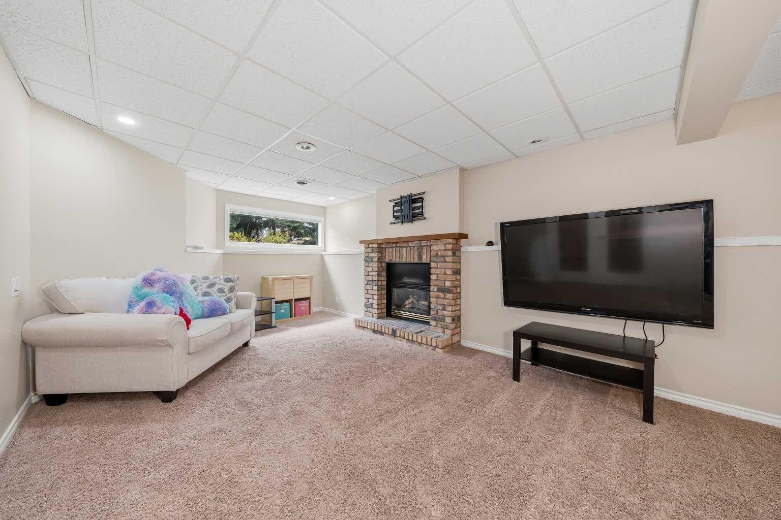 36 Shannon Circle SW