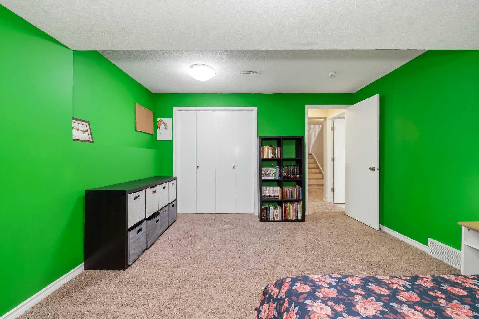 36 Shannon Circle SW