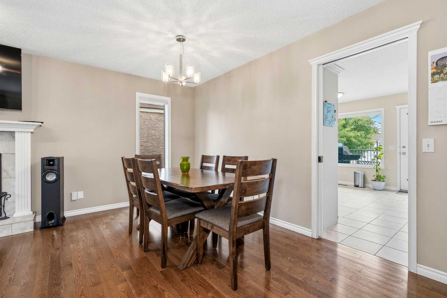 36 Shannon Circle SW