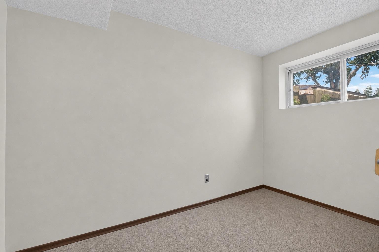 440 Ogden Drive SE