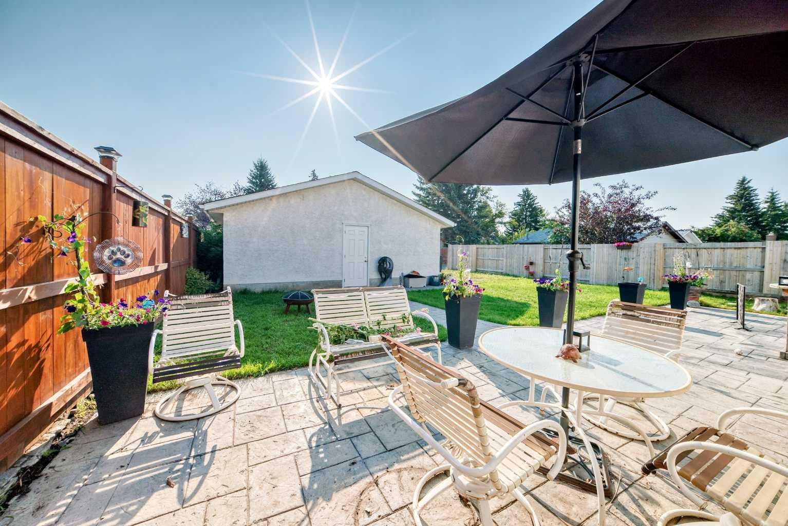 6432 Rundlehorn Drive NE