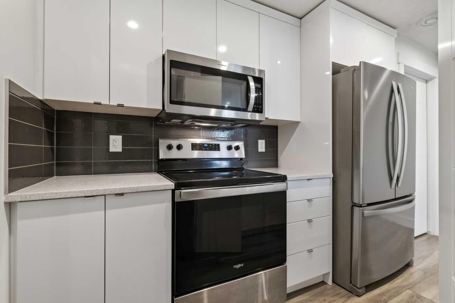 214 Seton Passage SE