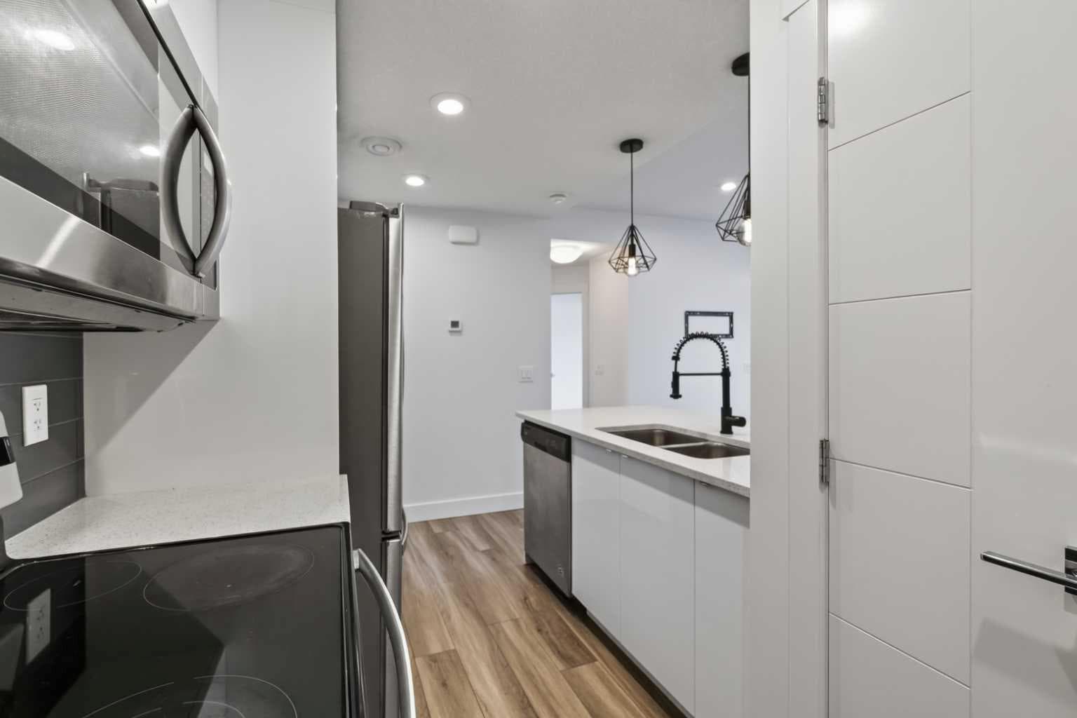214 Seton Passage SE