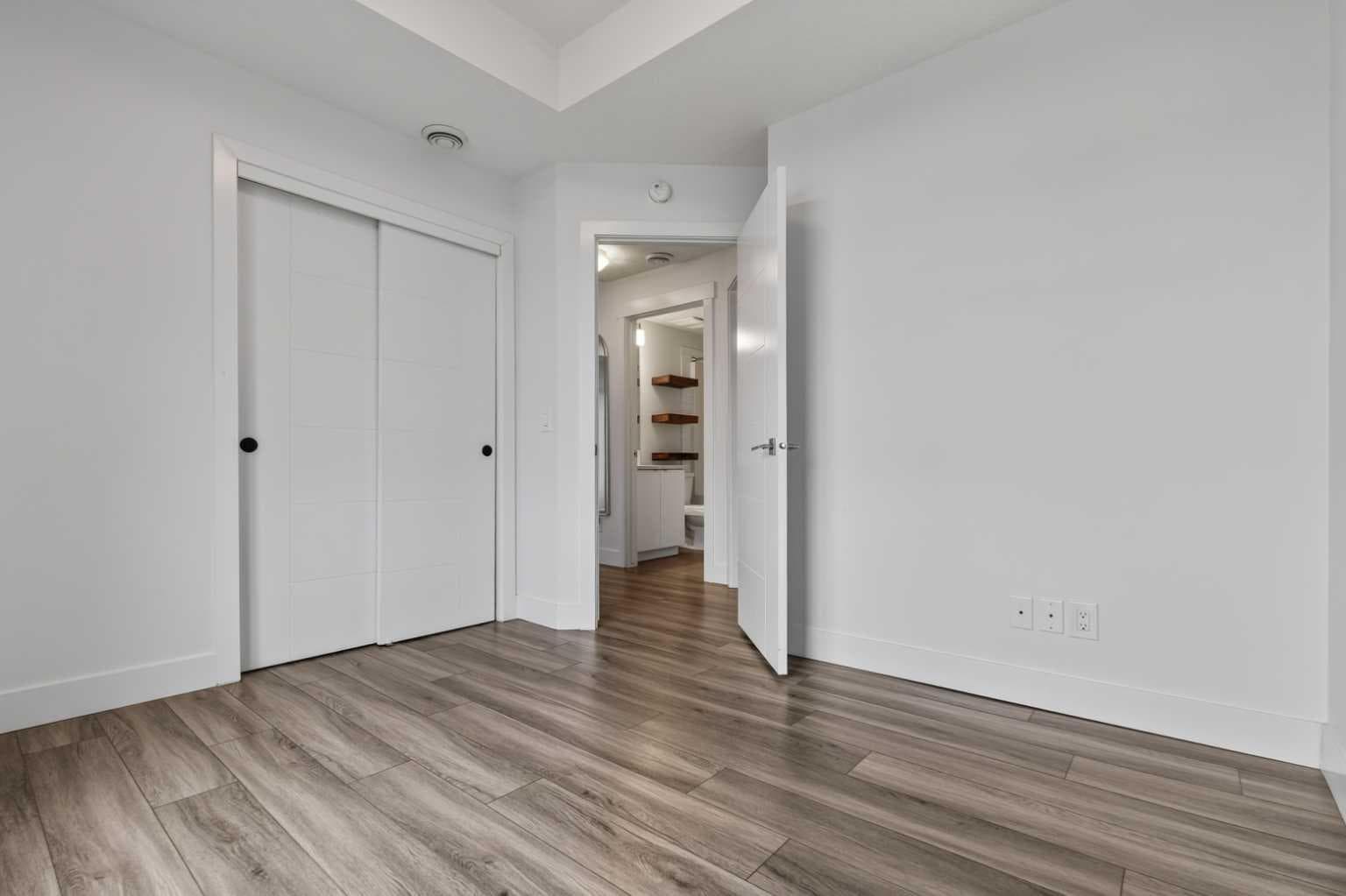 214 Seton Passage SE