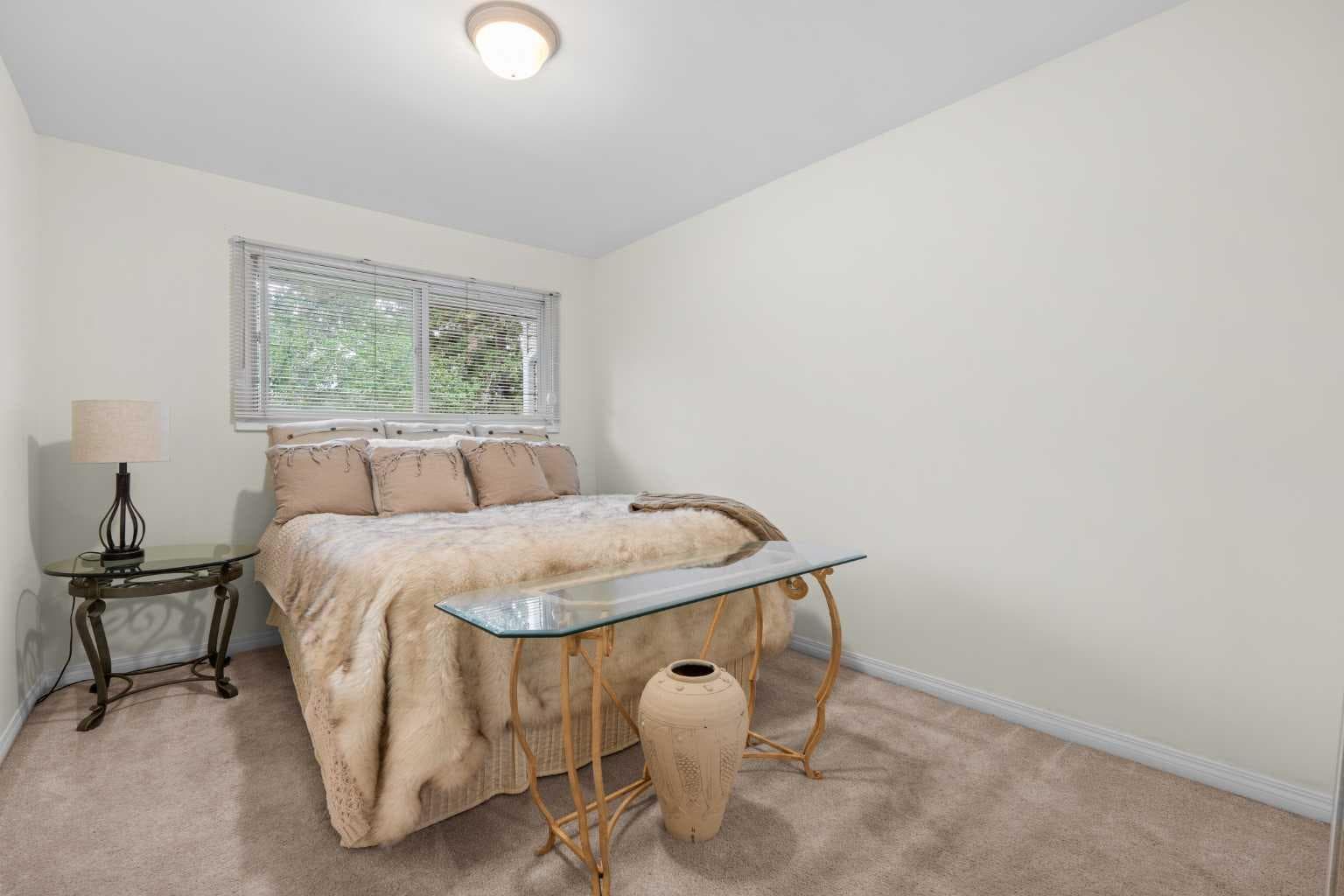 554 Killarney Glen Court SW