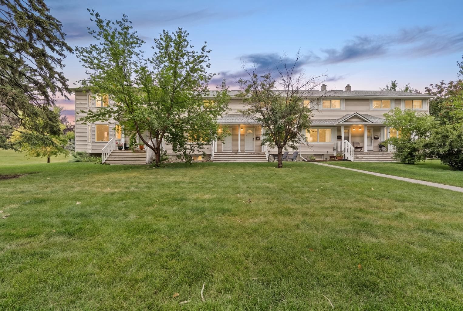 554 Killarney Glen Court SW