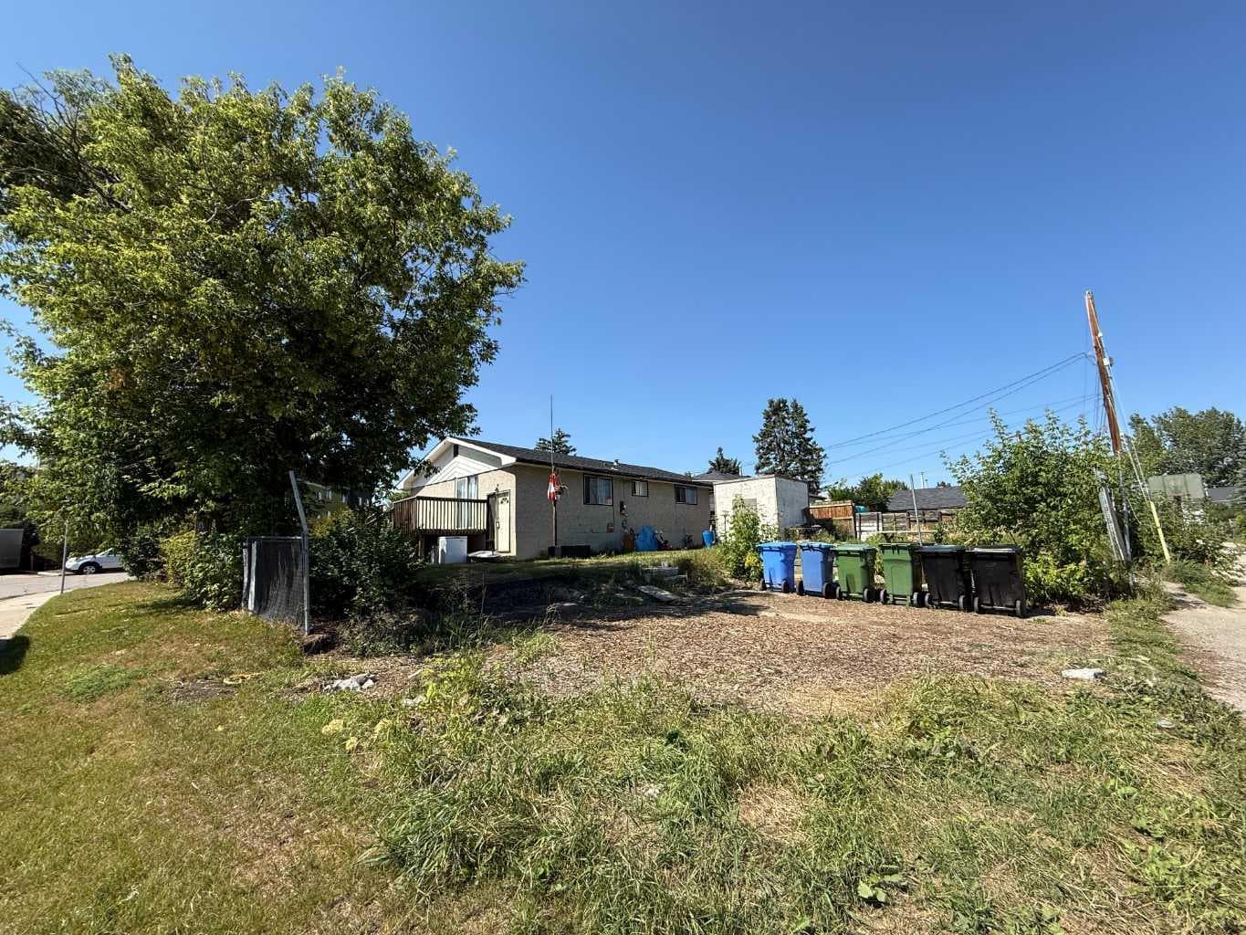 4504 Greenview Drive NE