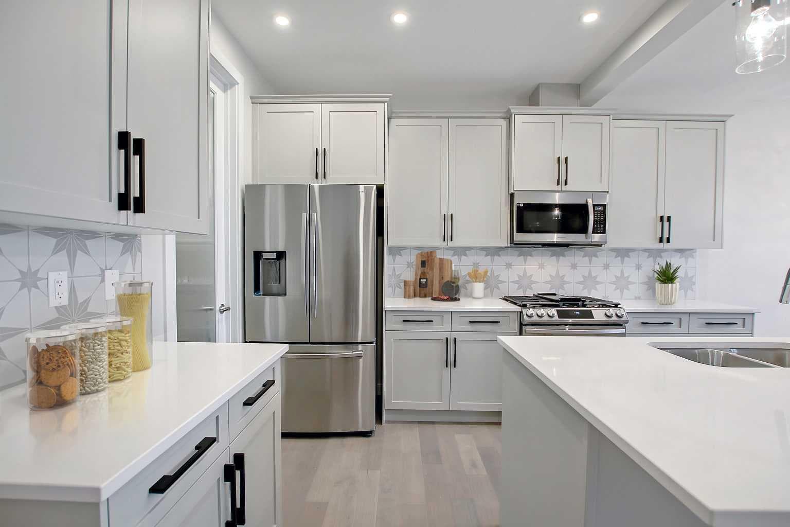 12 Topaz Place 