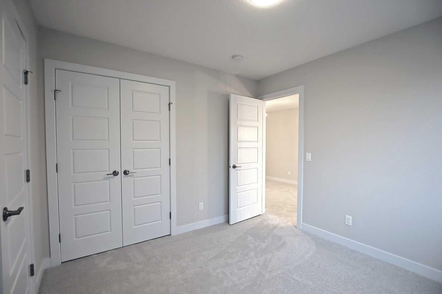 12 Topaz Place 