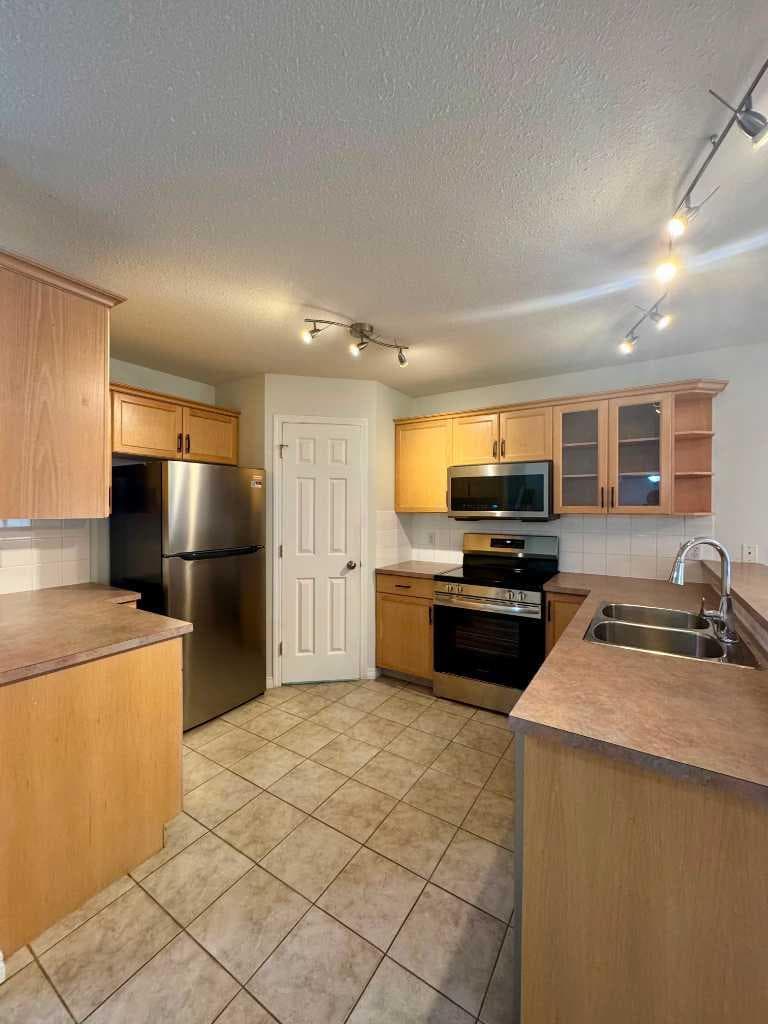 66 Chaparral Ridge Terrace SE