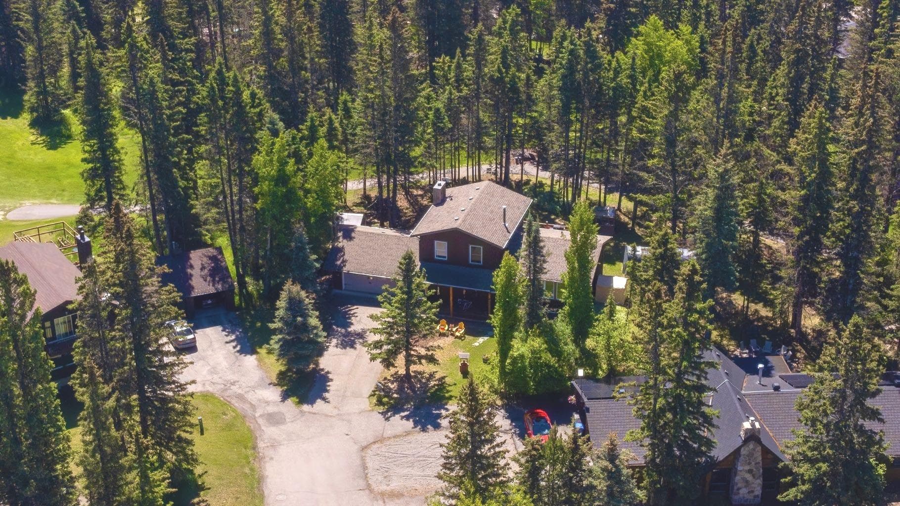 94 Redwood Meadows Drive 