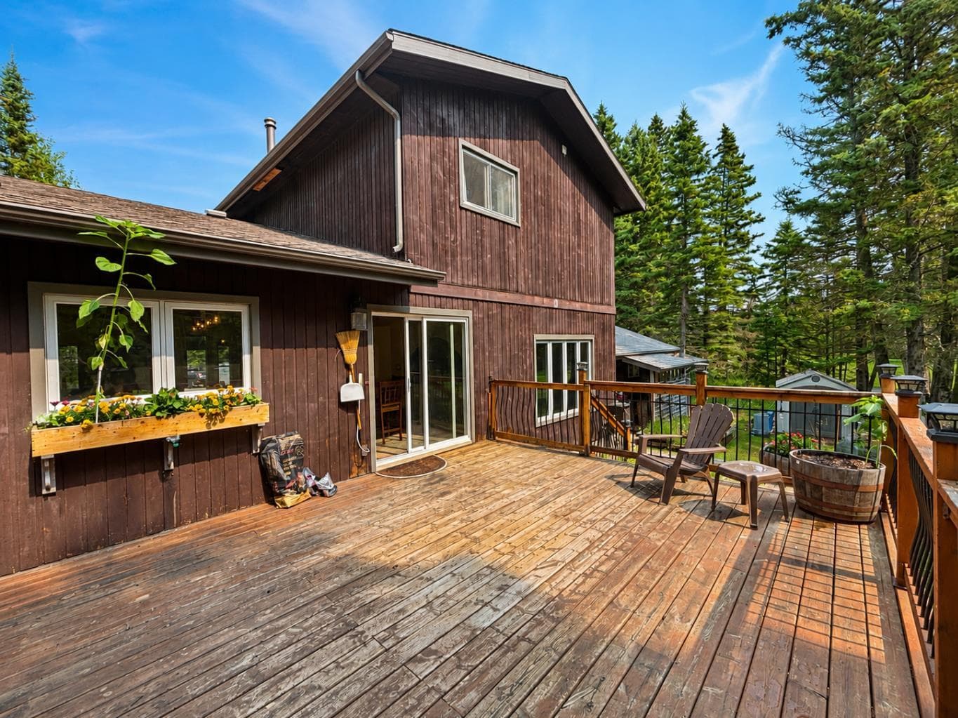 94 Redwood Meadows Drive 