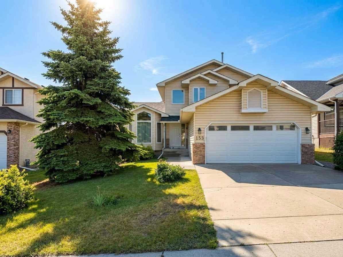 153 Hawkdale Circle NW