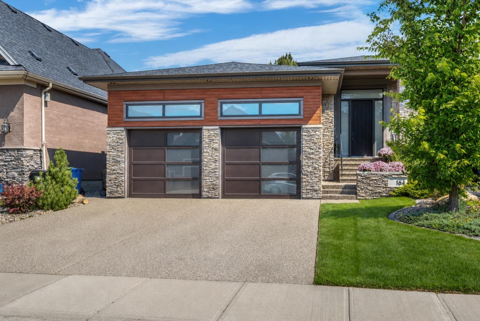 164 Cranbrook Drive SE