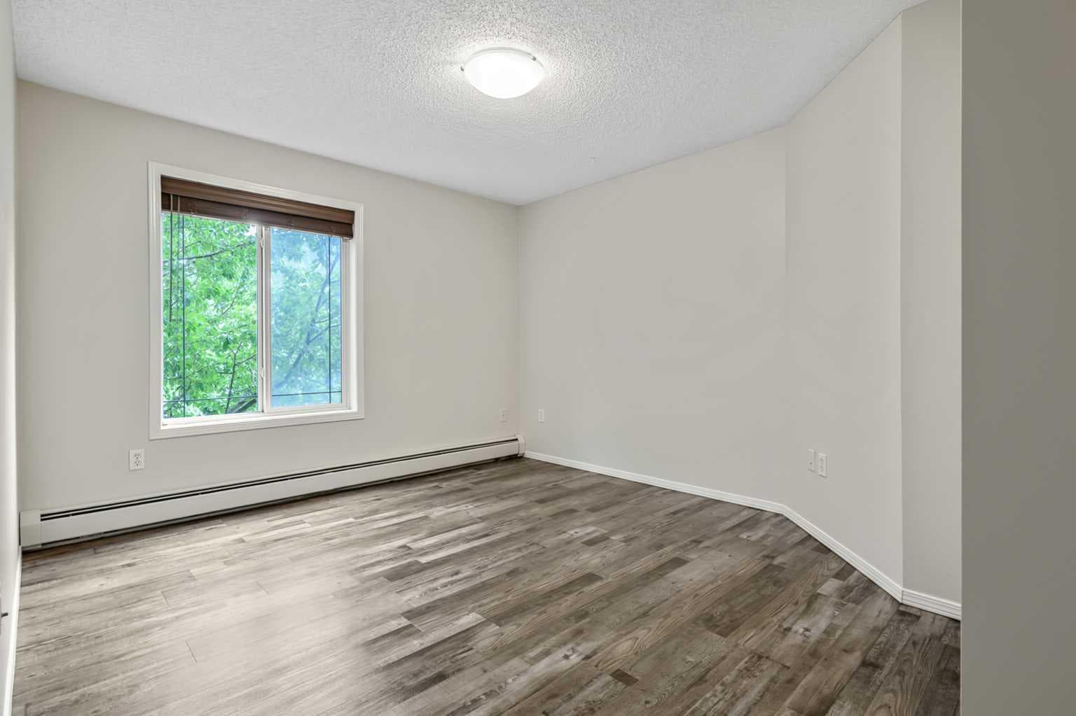 1211, 1211 Tuscarora Manor NW