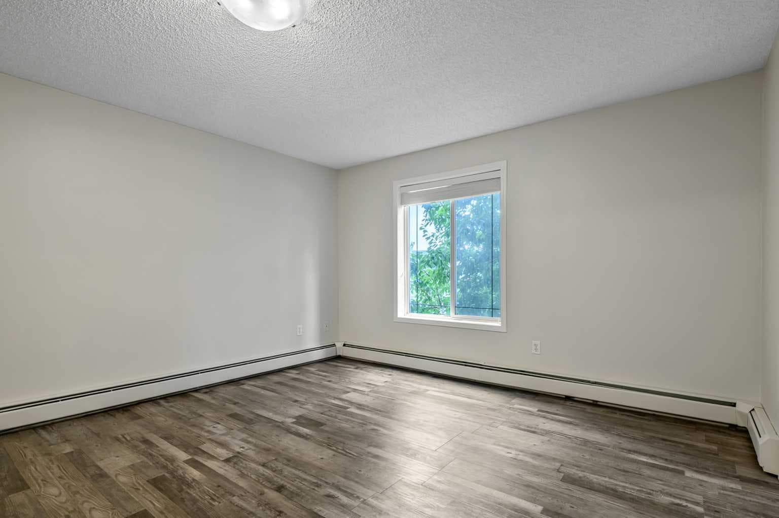 1211, 1211 Tuscarora Manor NW