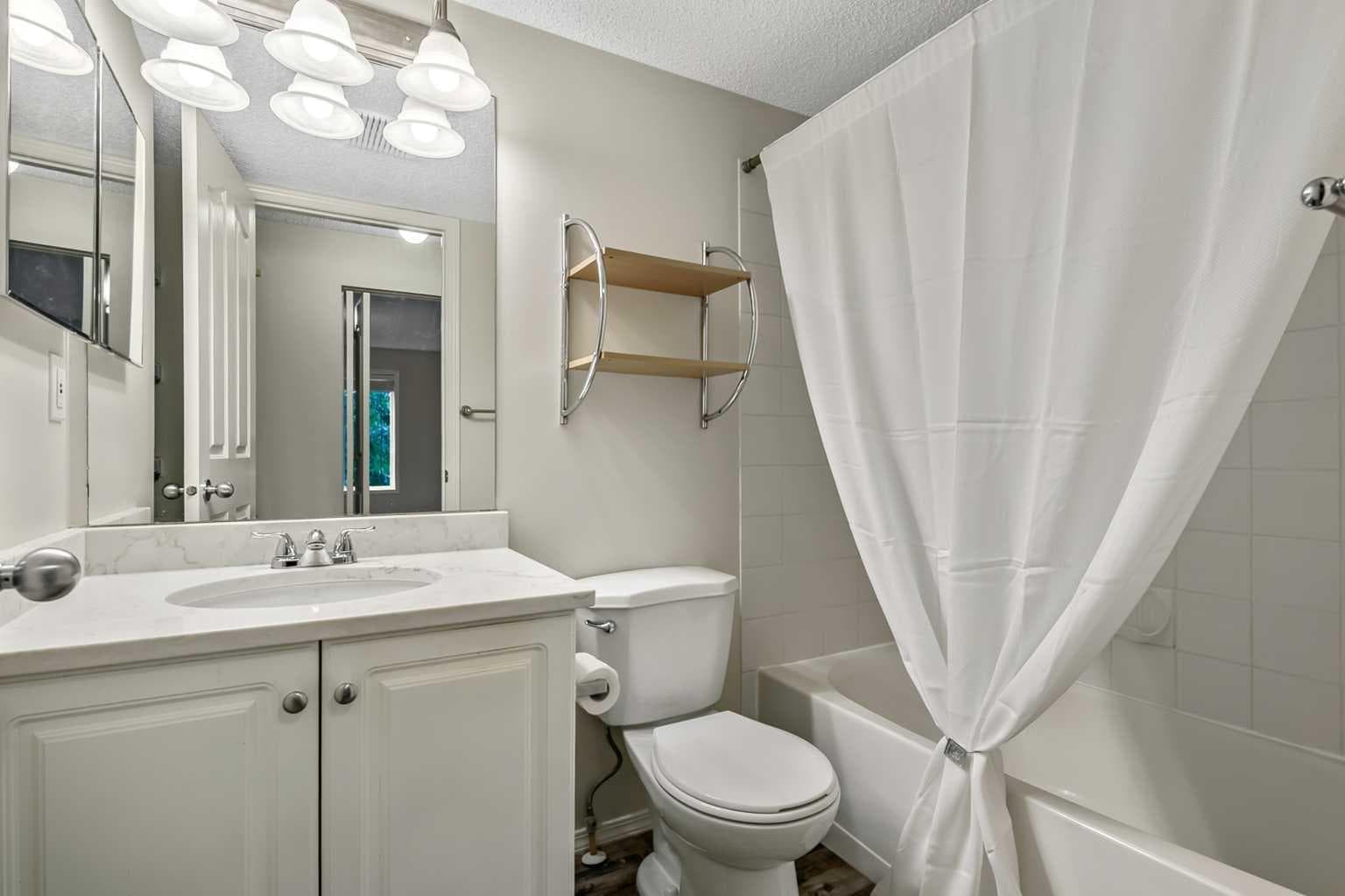1211, 1211 Tuscarora Manor NW