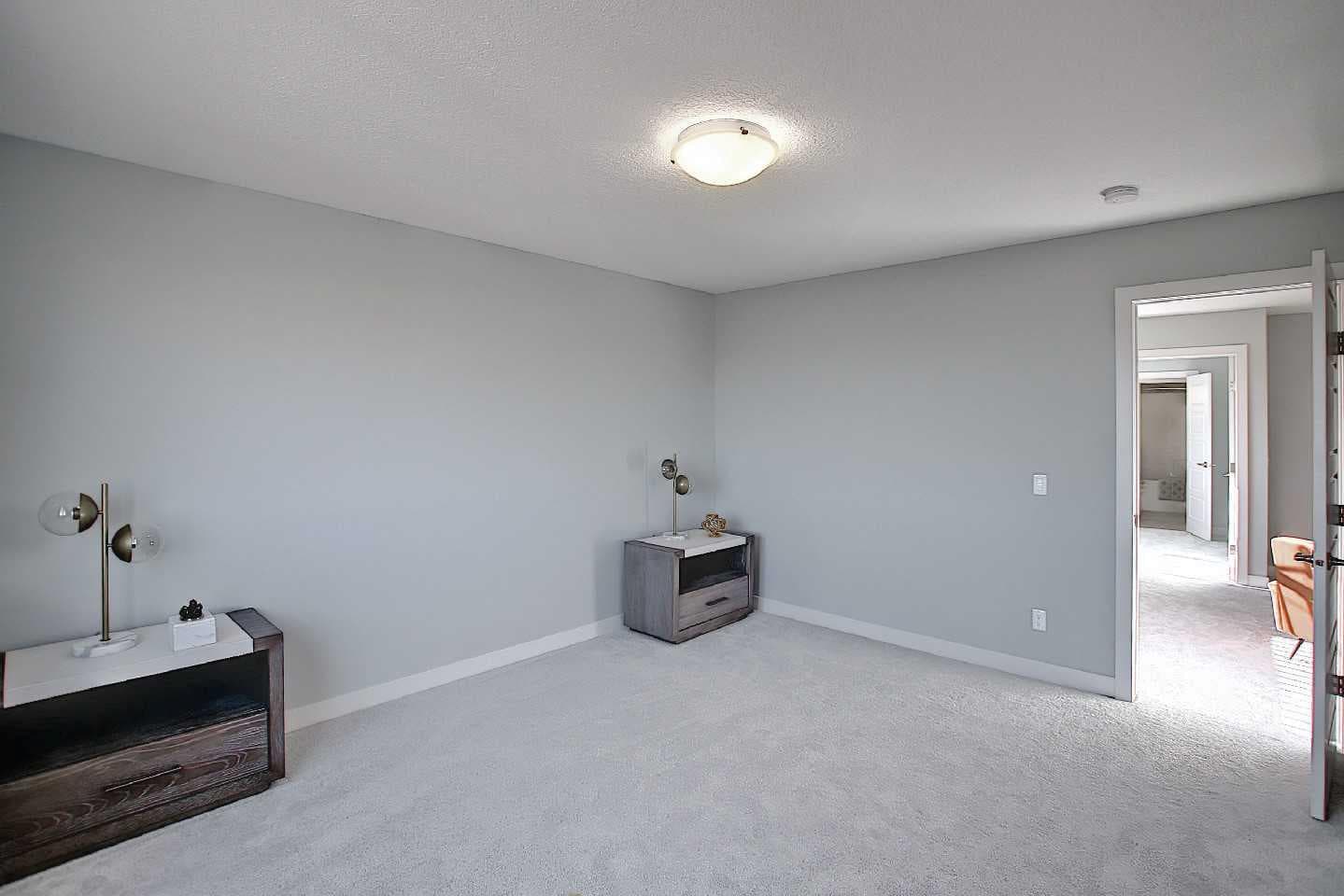16 Topaz Place 