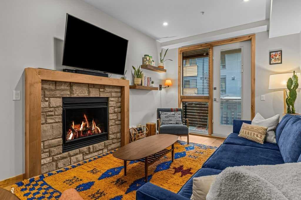 213A, 1012 Spriing Creek Drive 