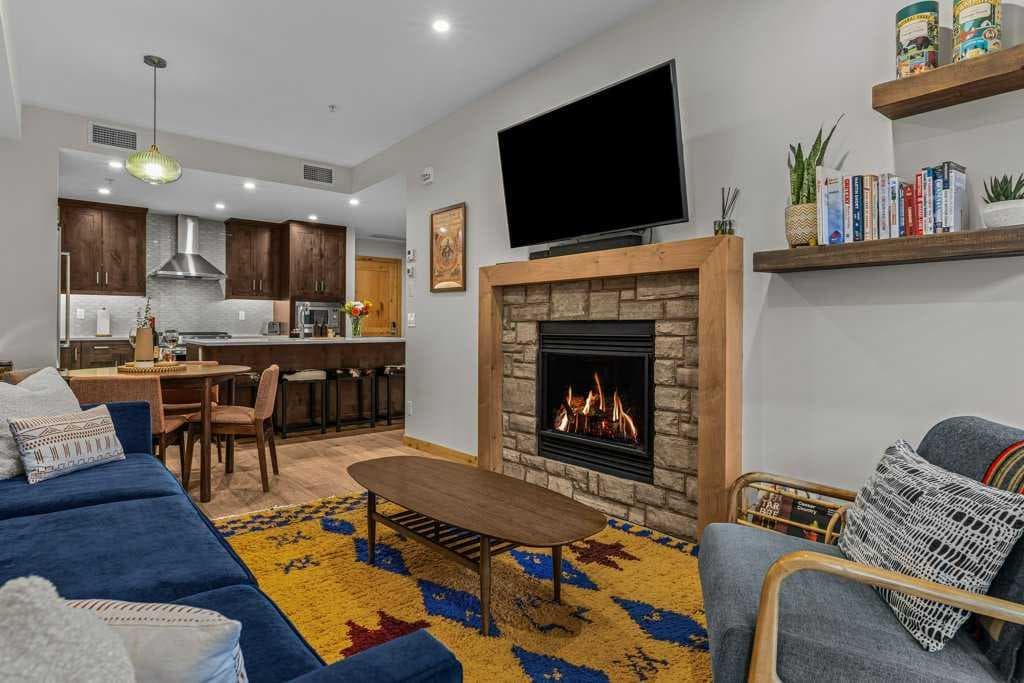 213A, 1012 Spriing Creek Drive 