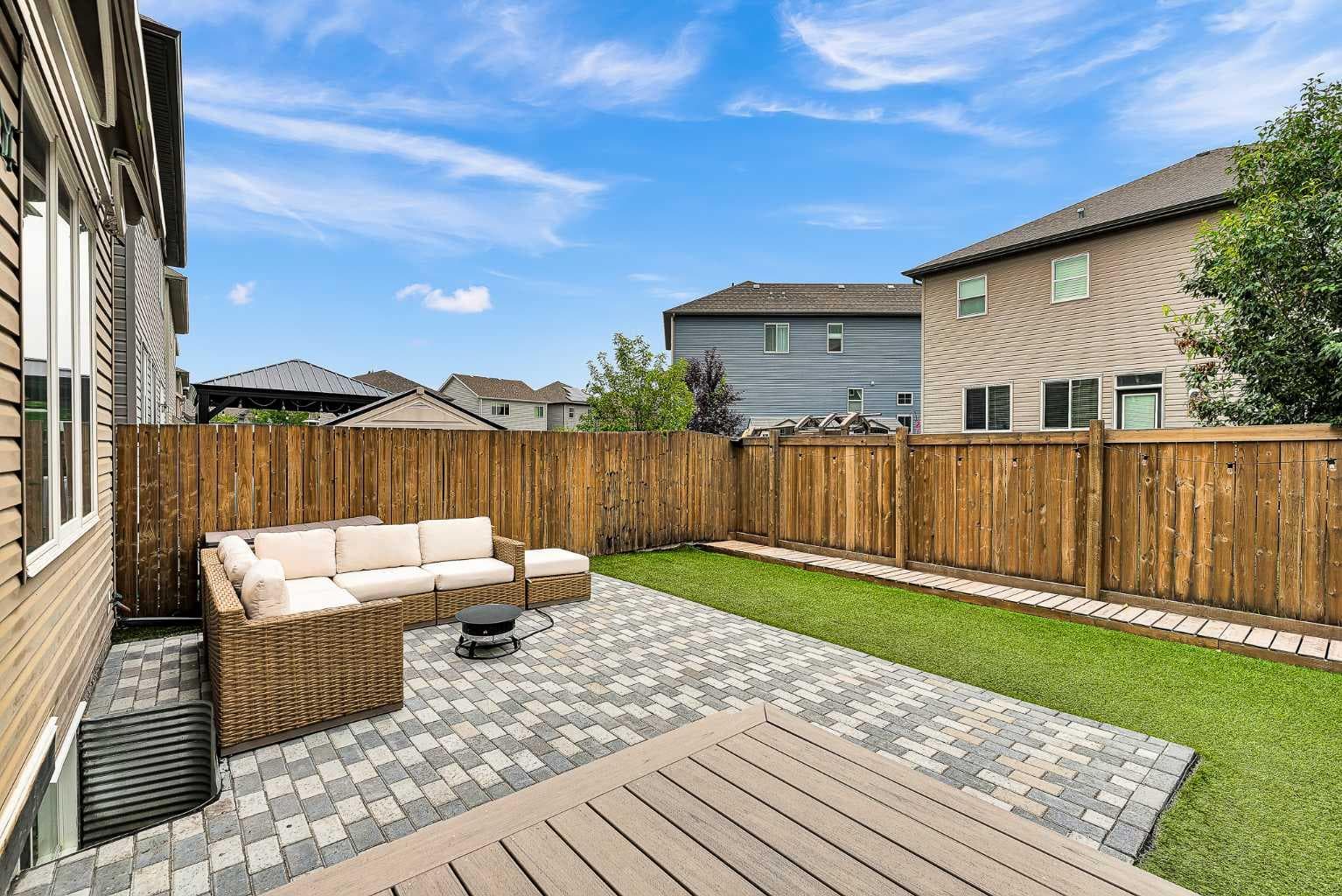 122 Windridge Road SW