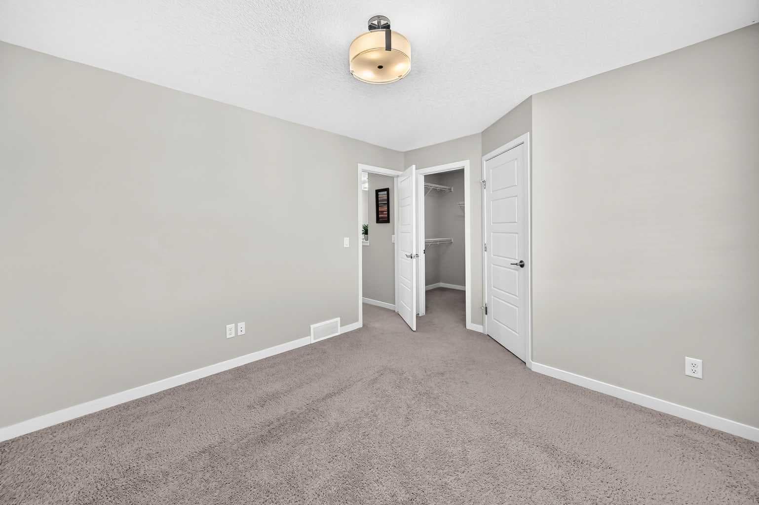 98 Saddlelake Terrace 