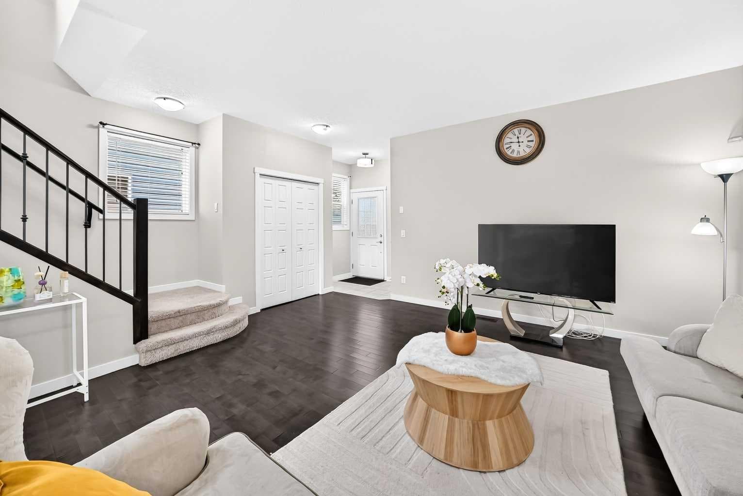 98 Saddlelake Terrace 