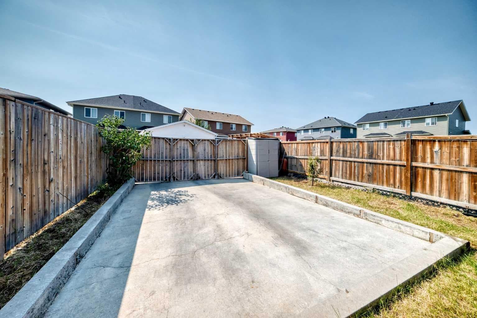 98 Saddlelake Terrace 