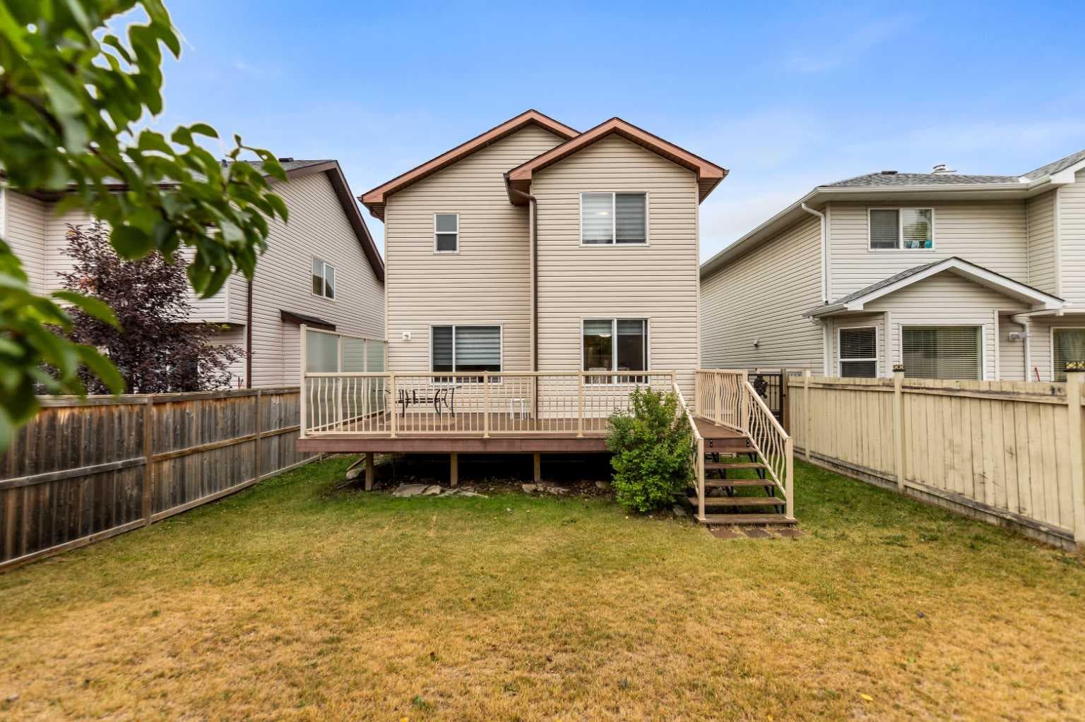10 Evansmeade Manor NW