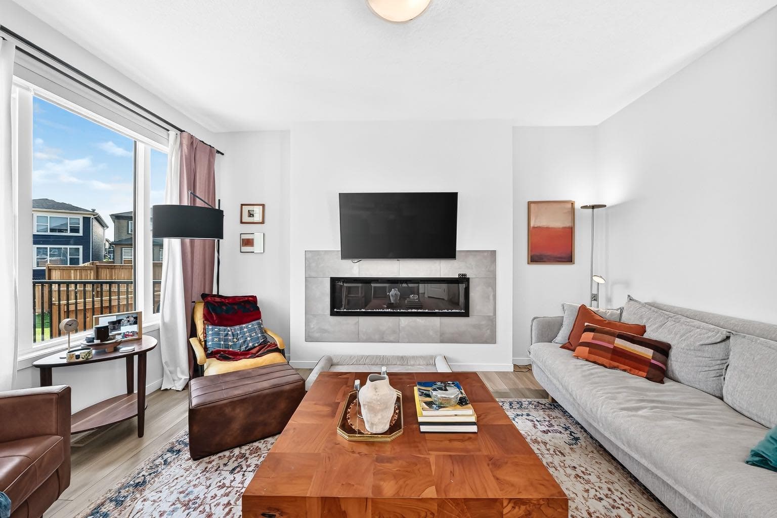 118 Belmont Crescent SW