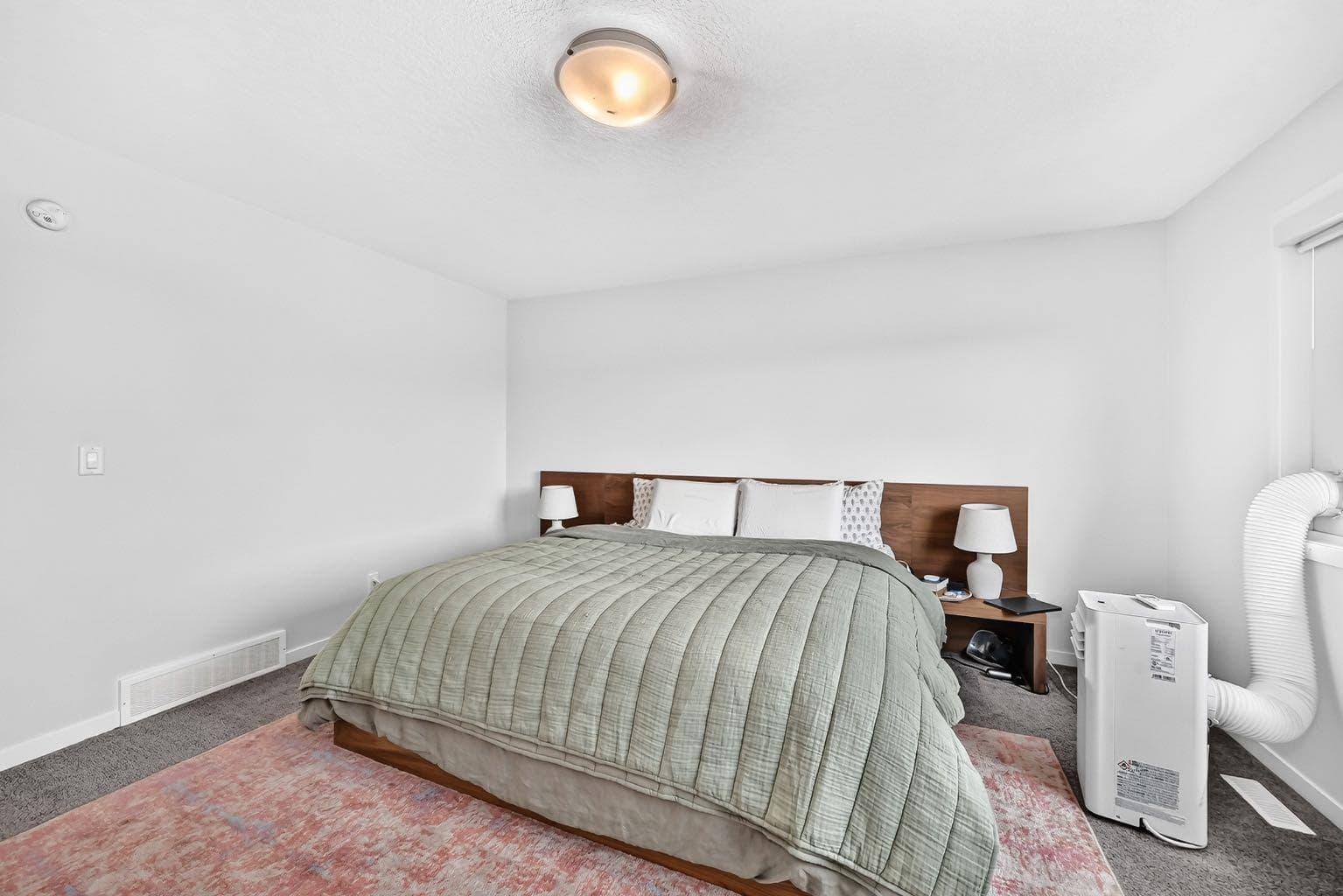 118 Belmont Crescent SW