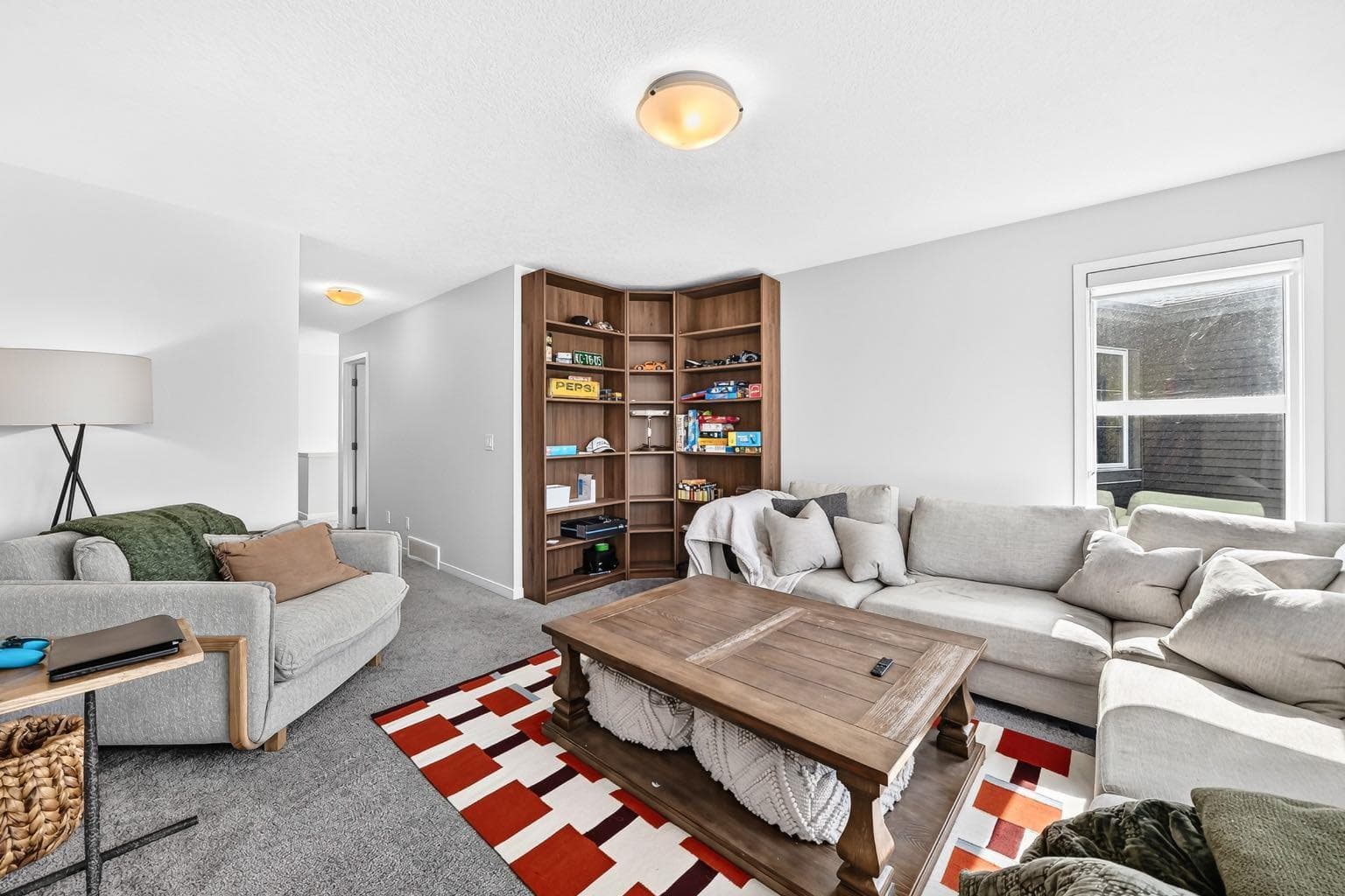 118 Belmont Crescent SW