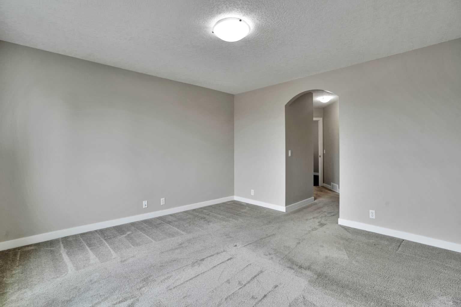 92 Everglen Close SW