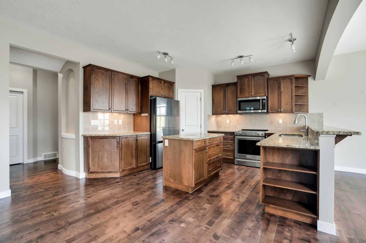 92 Everglen Close SW