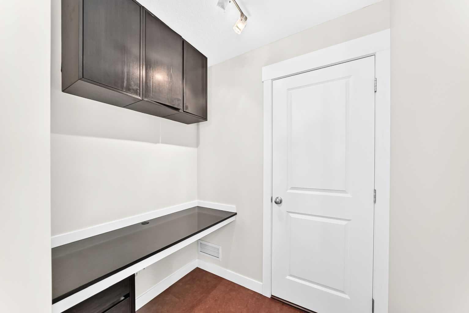 1411, 240 Skyview Ranch Road NE