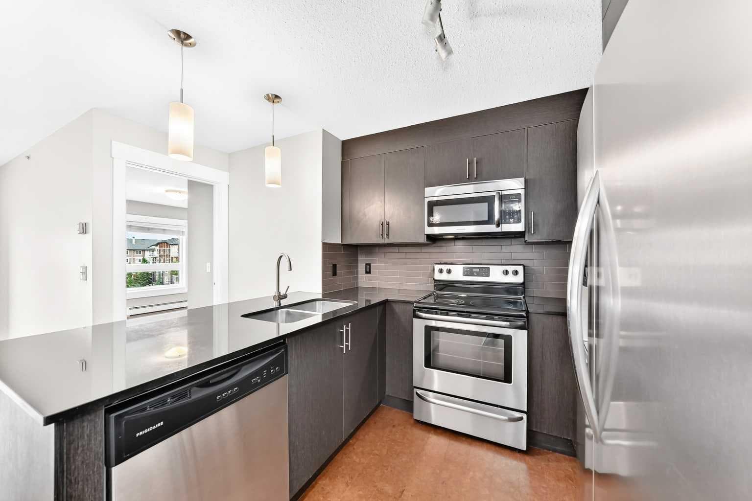 1411, 240 Skyview Ranch Road NE