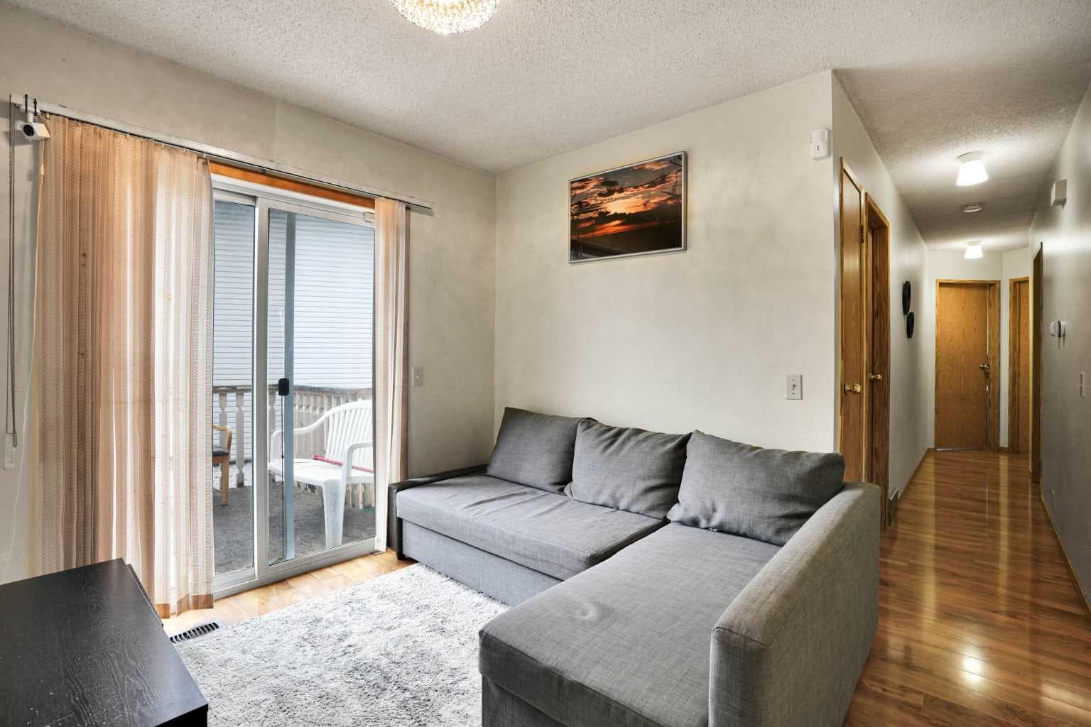 28 Martinridge Road NE