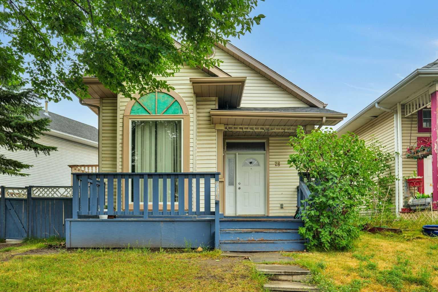 28 Martinridge Road NE